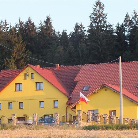 Dom Na Lesnej Gorze Daire Leśna Dış mekan fotoğraf
